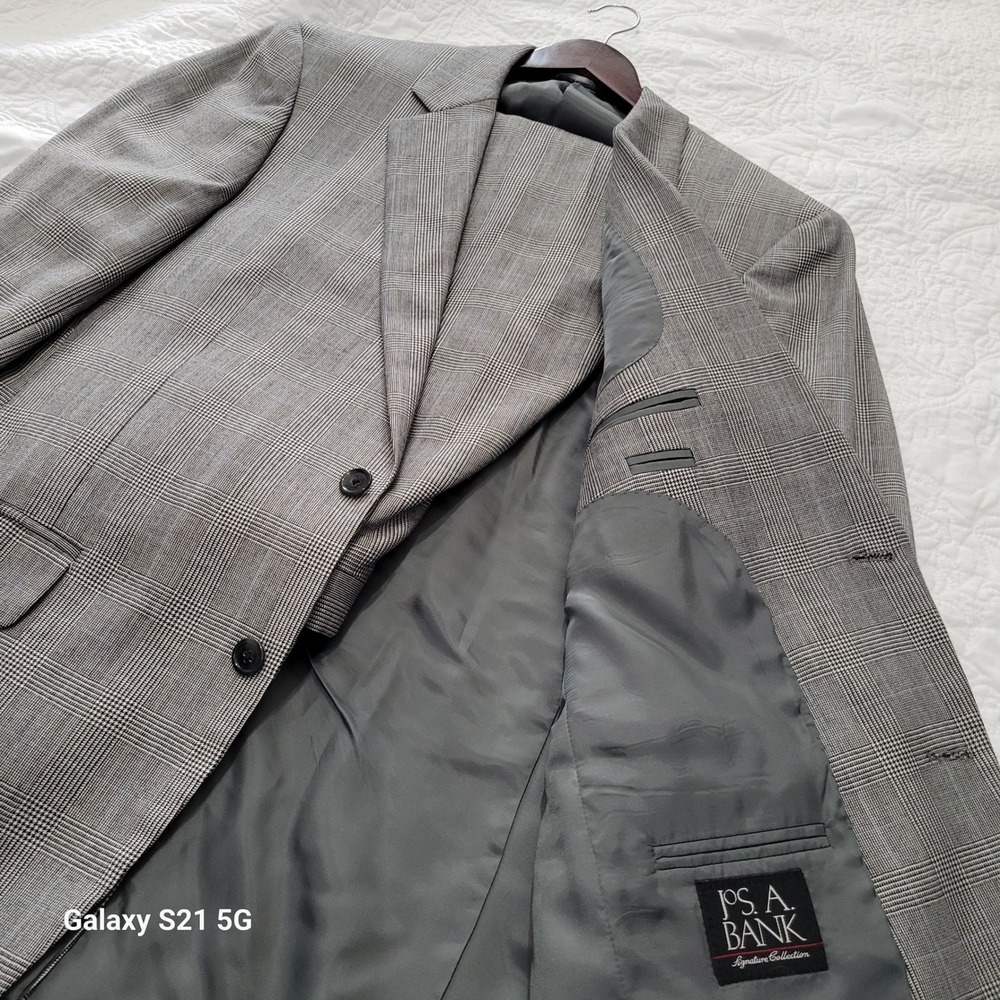 Jos A Bank Signature Collection Mens Suit 42R Grey Glen Plaid 100% Wool 2 Piece